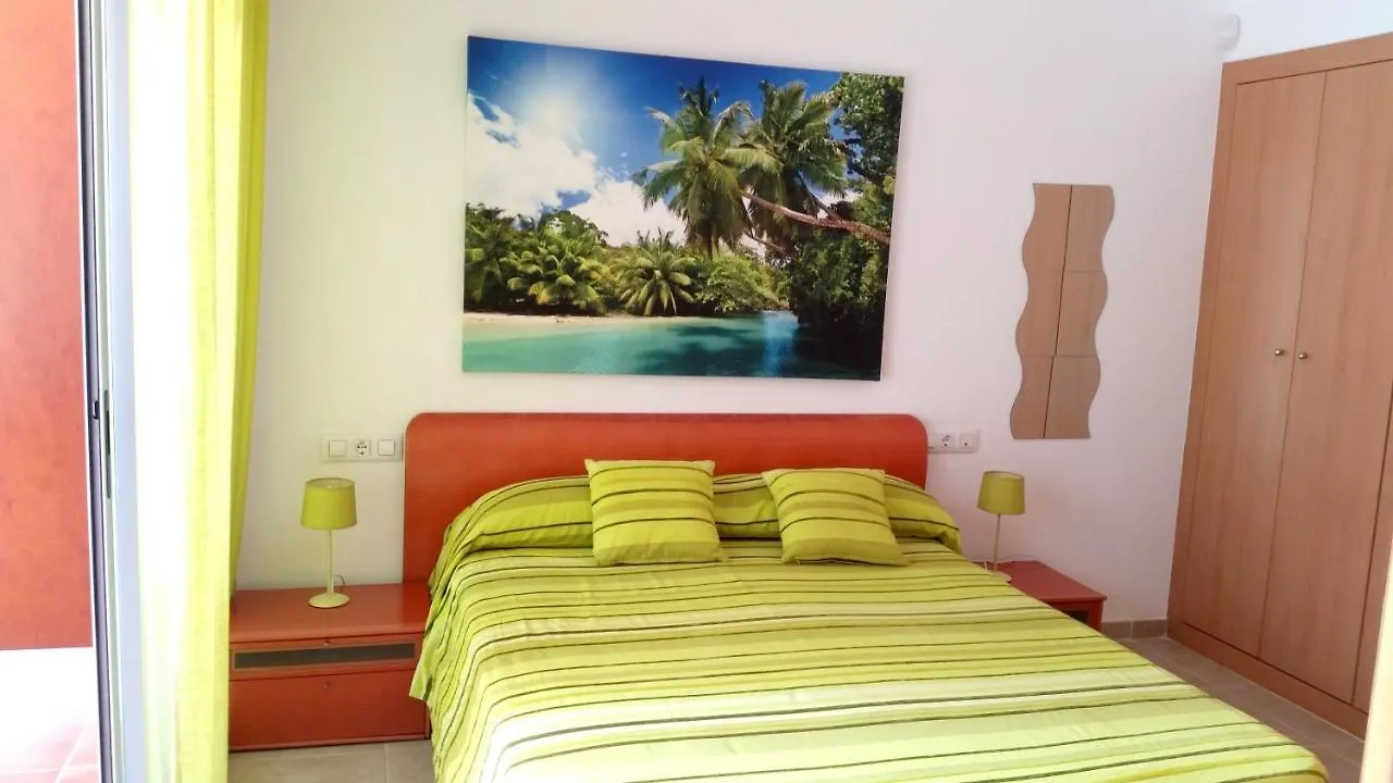 Apartment Carrer Cap Blanc Roses