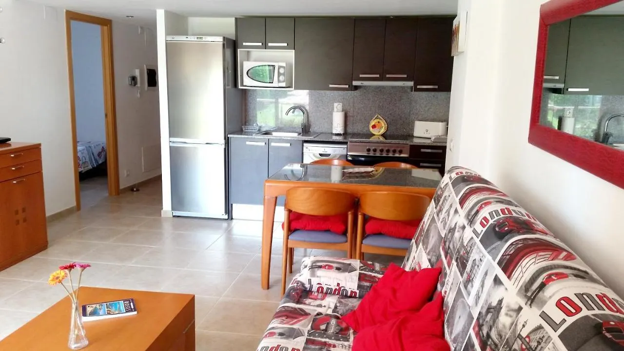 Apartment Carrer Cap Blanc Roses